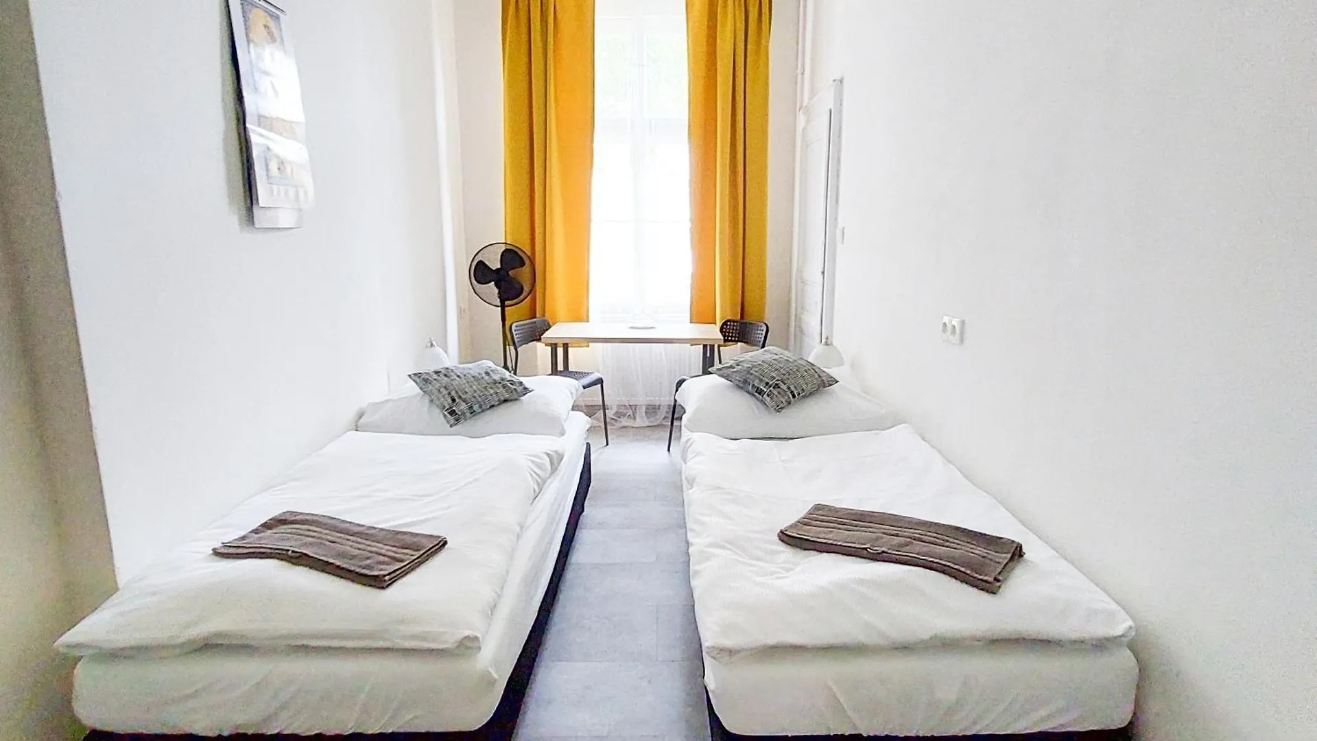 Small Nice Room D5 Praha